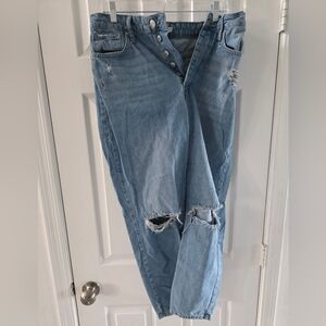 Forever 21 Stylish Blue Distressed Women Jeans